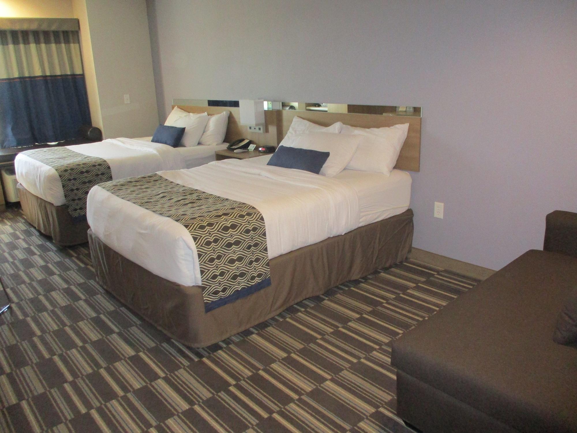 Microtel Inn & Suites By Wyndham Vernal/Naples Bagian luar foto