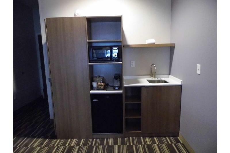 Microtel Inn & Suites By Wyndham Vernal/Naples Bagian luar foto
